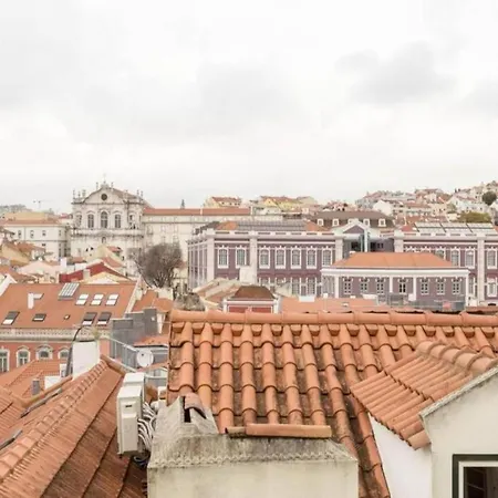 Altido Central 1-br Flat One Step From Chiado