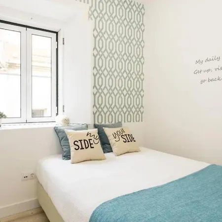 Altido Central 1-br Flat One Step From Chiado *